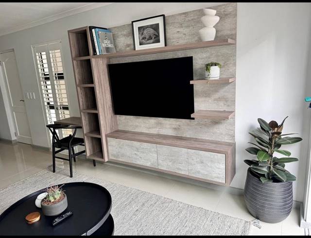 1 BEDROOM PROPERTY TO RENT IN BIG BAY